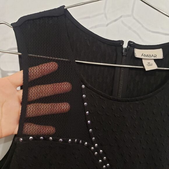 Ámbar Black Textured Dress with Transparent Cut Outs - Picture 11 of 11